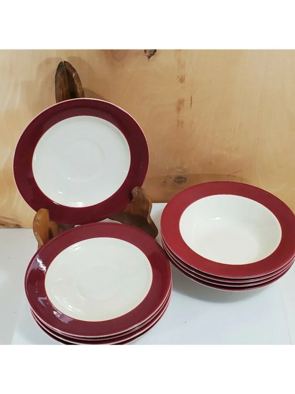 Homer Laughlin Cavalier 4 Dessert Bowls & 5 Saucers 6
